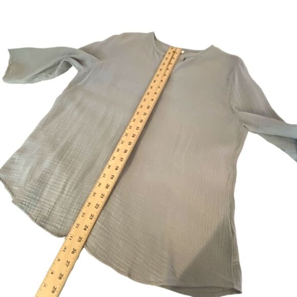 1428 Pure Jill Blouse Size L Cotton Seersucker Light Warm Gray Buttondown  New - Picture 4 of 9